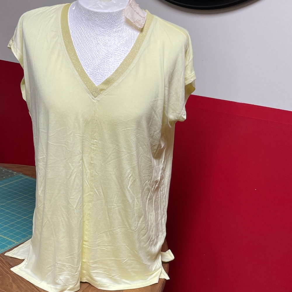 Hem & Thread Light Yellow V-Neck Top